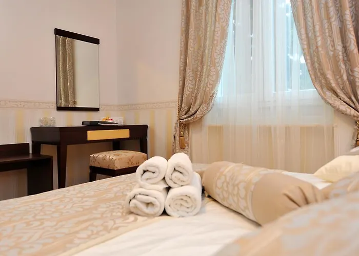 Guesthouse Villa Vice 3* Сплит