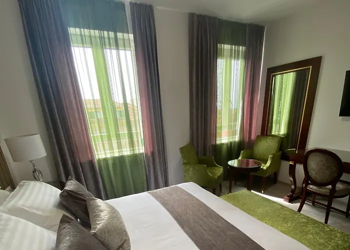 Guesthouse Villa Vice Сплит